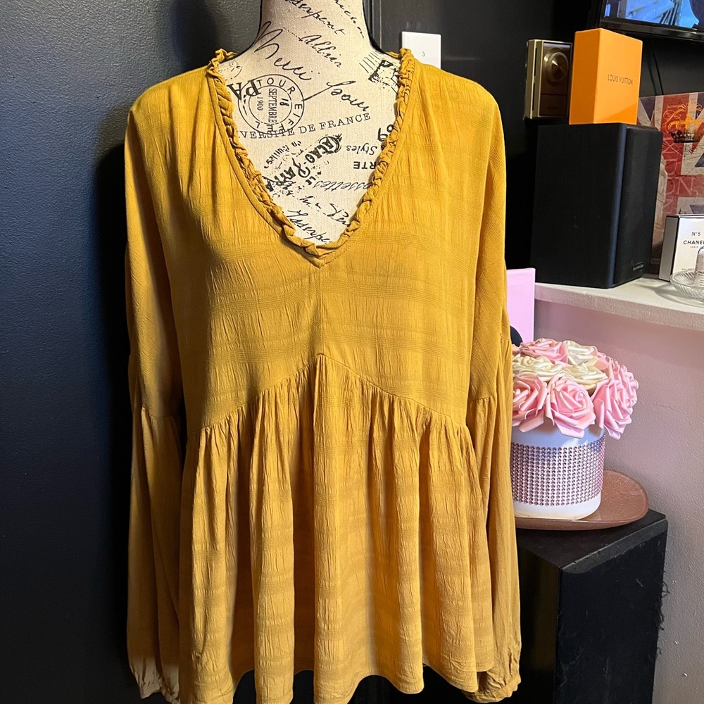 Time & Tru Blouse